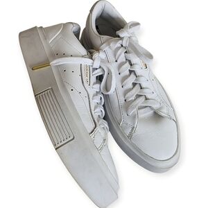 ❤️Adidas White Sneakers with Gold Accents☆